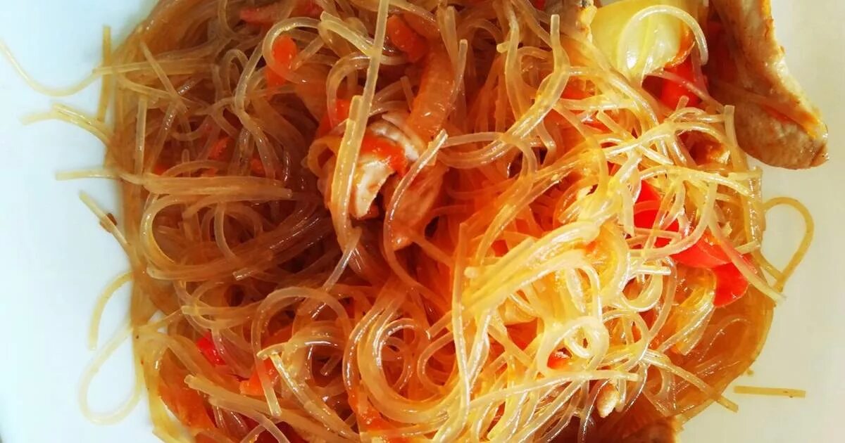 фунчоза с грудкой