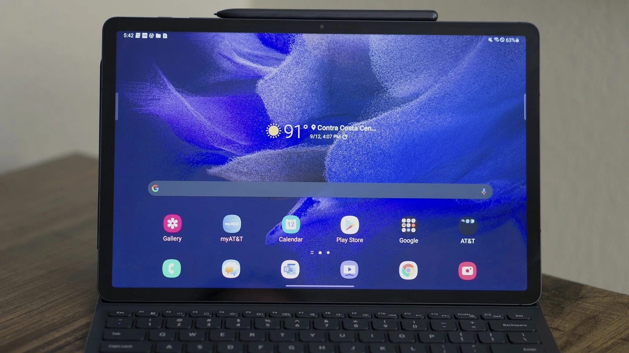 Galaxy tab fe. Samsung galaxy tab s7 фото. самсунг галакси таб с7 фе. планшет самсунг таб s7 fe. galaxy tab s7 оформление андроида.