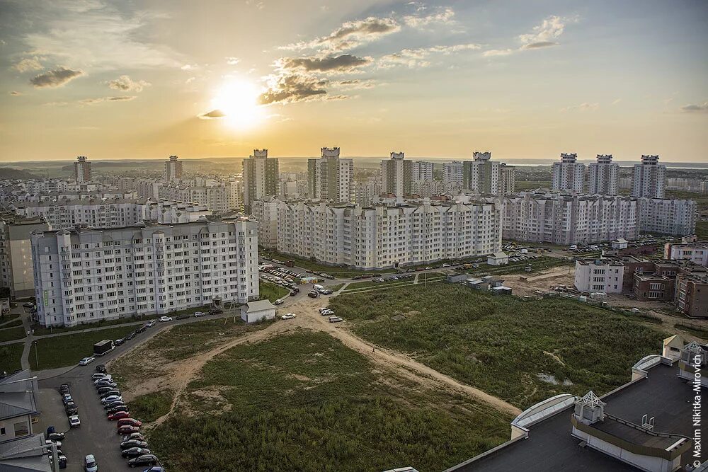 Городская жизнь City life / Около 2100 в городе Минске