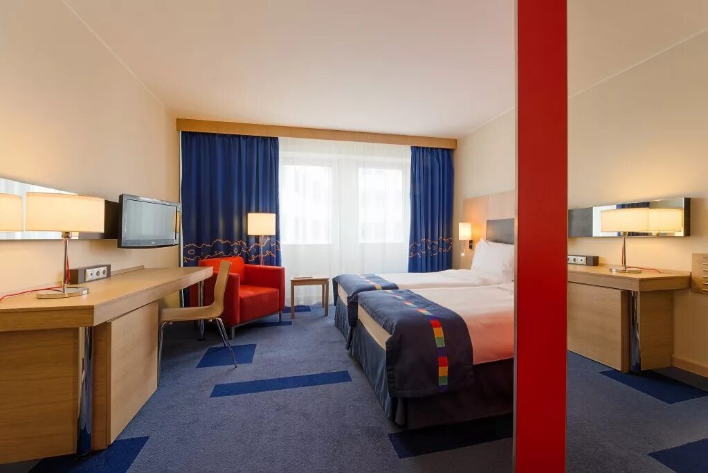 Гостиница парк инн пулковская санкт-петербург. Парк инн рэдиссон невский санкт-петербург. Рэдиссон питер гостиница прибалтийская. Отель санкт петербург парк ин. Petersburg 4*.