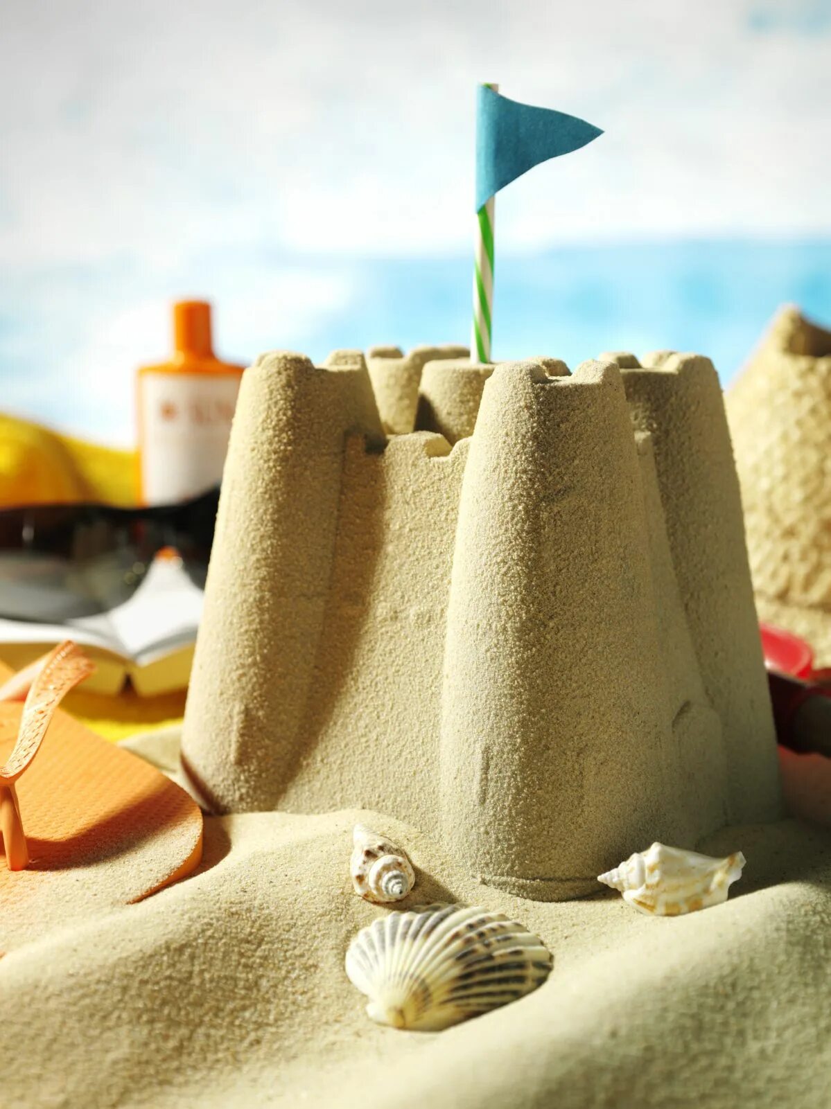 I making sandcastle