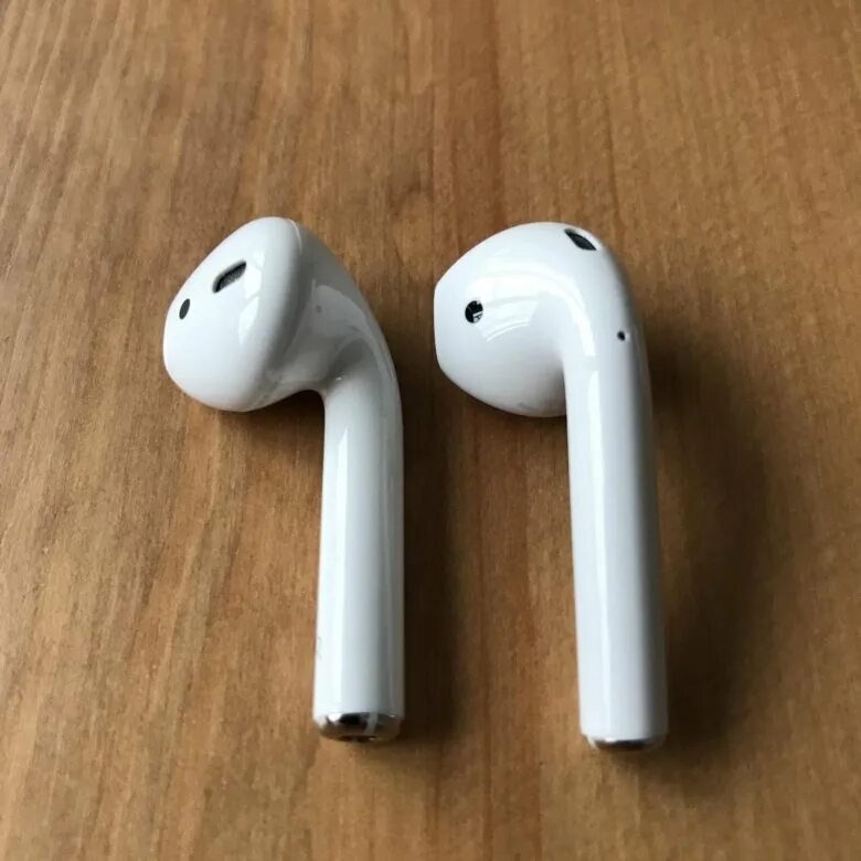 Беспроводные airpods 1. Левый наушник Apple AIRPODS 2. Айрподсы 2. Air pods 1. Левый наушник Apple AIRPODS 1.