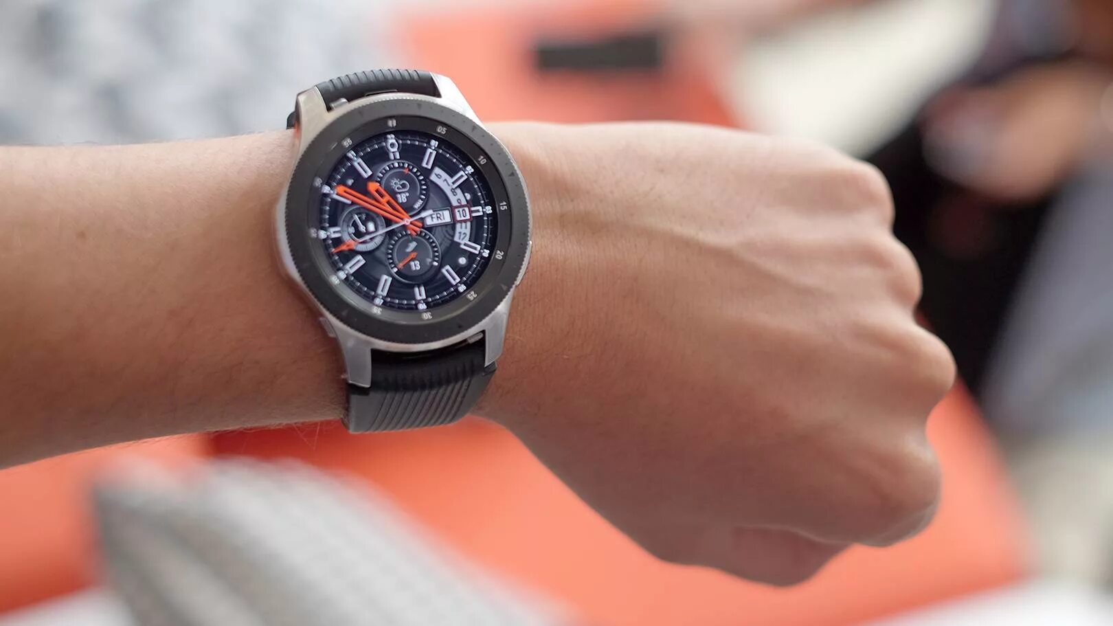 Обзор часов samsung watch. Samsung Galaxy watch 46mm. Часы Samsung watch 46mm. Часы Samsung Galaxy watch 46 mm. Samsung Galaxy watch 4 46mm.