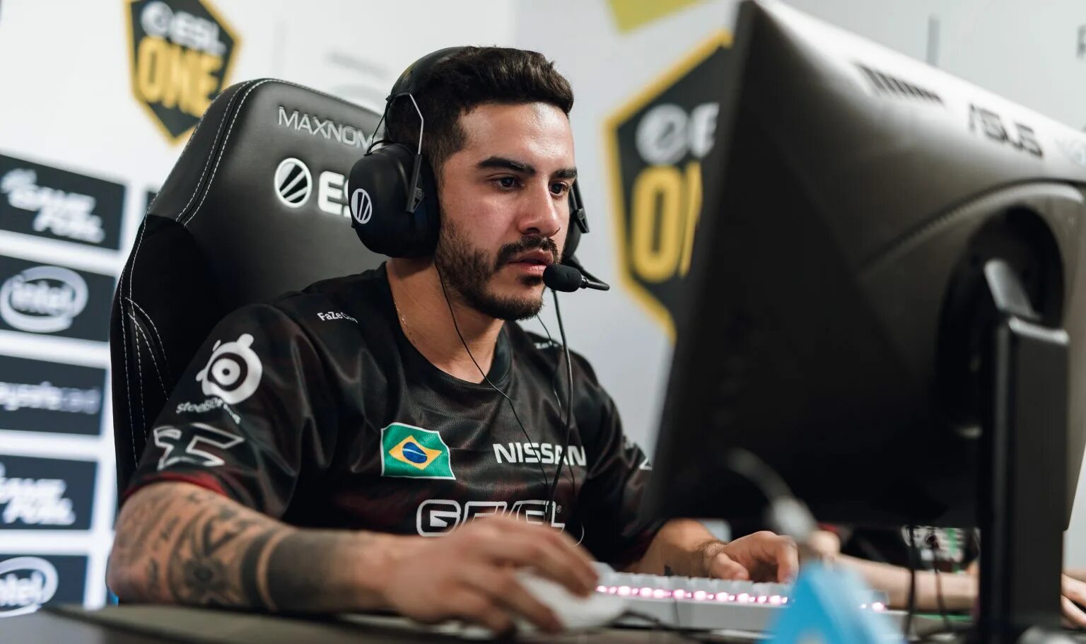 Faze clan complexity. Coldzera CS go. Coldzera 2014. КОЛДЗИРА КС го.