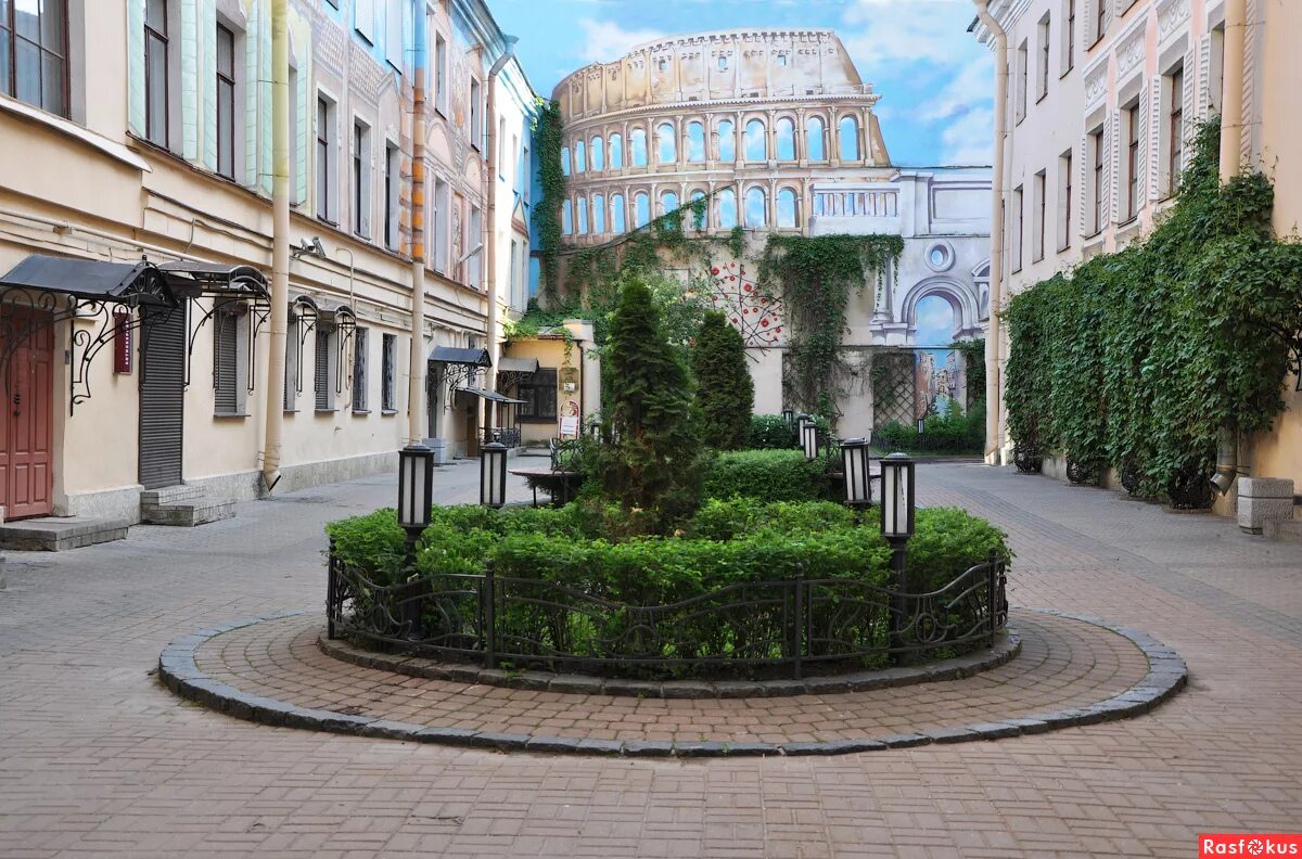 центр италии в санкт петербурге