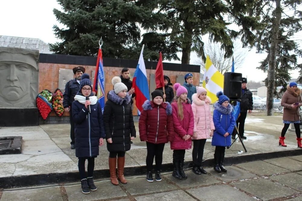 Погода село грушевское. Грушевское Ставропольский край. Село Грушевское. Ставропольский край село Грушевское фото. Герои села Грушевского Ставропольского края.