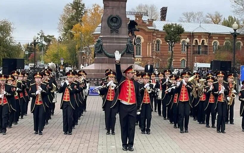 Духовой оркестр школы. Духовой оркестр девочек школы 1770. Духовой оркестр Москва. Школа оркестра. Фестиваль оркестров в Ельце.