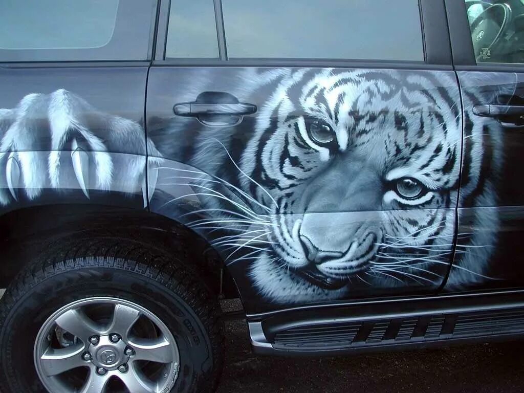 аэрография на машине. аэрография сделать. красивая аэрография на авто. аэрография. авто.