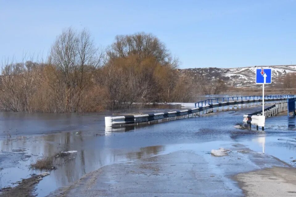 16 03 2023. Река Свияга Ульяновск. Свияга паводок Ульяновск. Половодье в Ульяновской области. Наводнения в Ульяновской области.