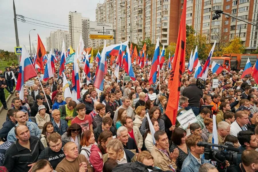 Демократическая оппозиция. Оппозиция в демократии. Митинги 2015 в Москве. Митинг в Марьино 20 сентября 2015. Митинги гражданского общества