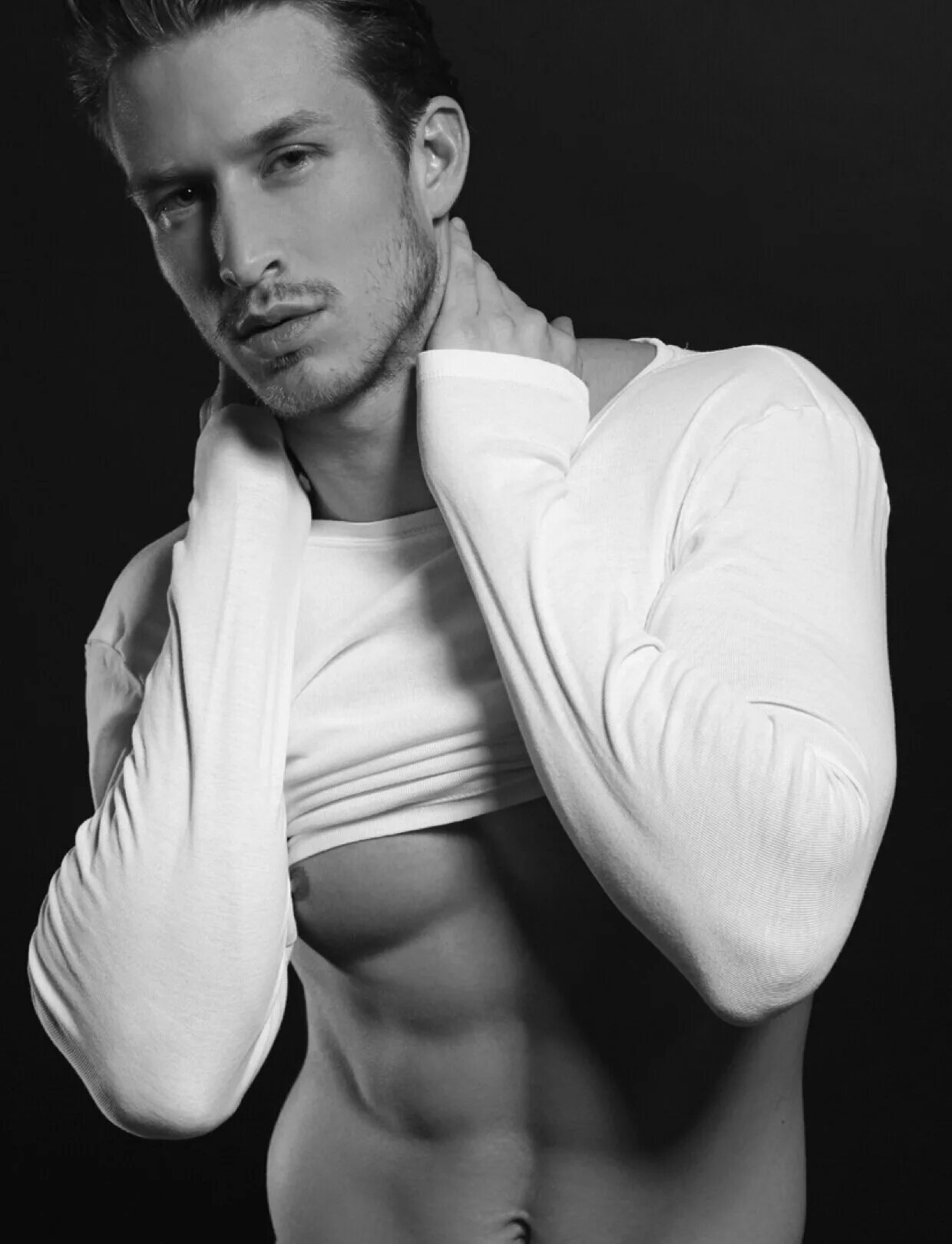 Adam coussins модель cock. Серкан чайоглу торс. Adam model. Adam model. Серкан балат.