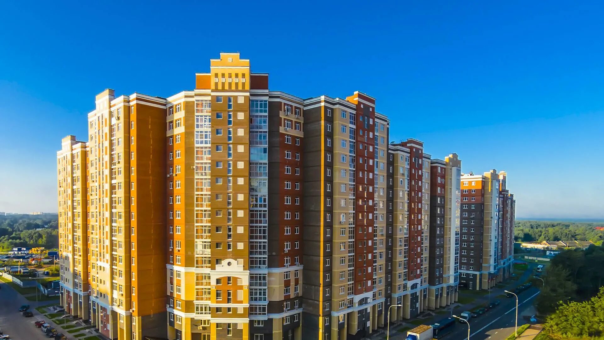 Жк новый оккервиль в кудрово. Жк липовый парк а101. Жк оккервиль кудрово. Сайт новостройки. Жилой комплекс новый оккервиль.