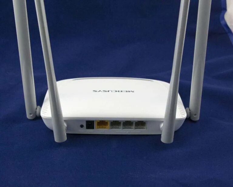 Роутер 5гц. Роутер mercusys mw325r. mercusys n300. роутер mercusys n300. роутер mercusys (tp-link) mw301r.