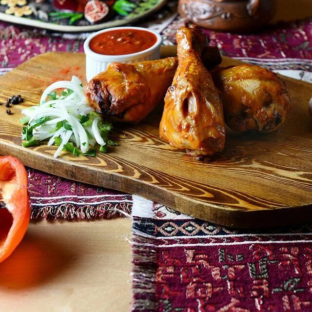 Тандыр хаус всеволожск. Тандыр хаус арташат. Тандыр хаус судак. Тандыр хаус судак. Тандыр хаус судак.