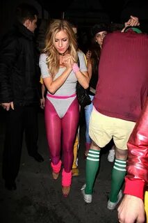 Slideshow kristin cavallari cameltoe.