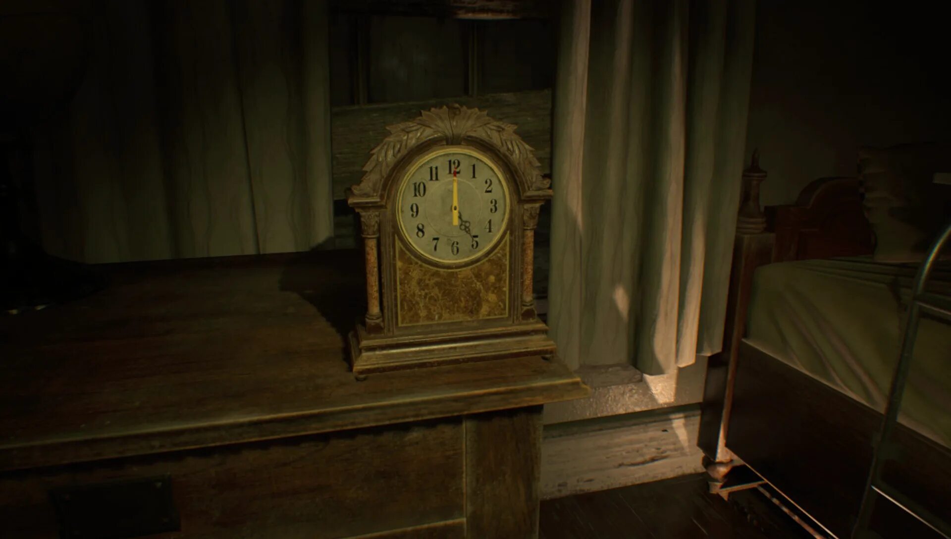 Resident evil 7 часов. Resident Evil 7 спальня. Resident Evil 7 Bedroom. Resident Evil 7 часы. Resident Evil 7 Clocks.