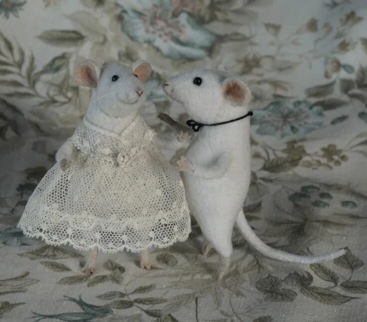 Мыши пара. Парочки мышки. Свадьба мышек. Пара мышек. Мышата парочка.