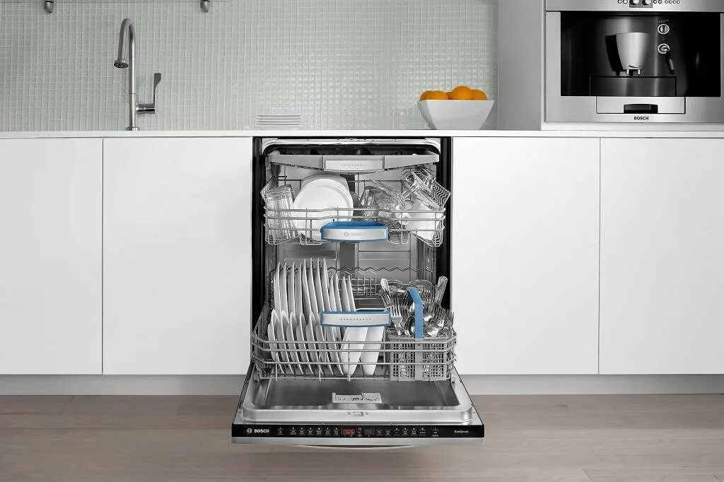 Какую посудомоечную встраиваемую купить. Посудомоечная машина Siemens 45 см встраиваемая. Посудомойка бош 60 см встраиваемая. Electrolux ESL 94320 la. Посудомойка Bosch 45 см встраиваемая.