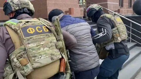 Участник попасть