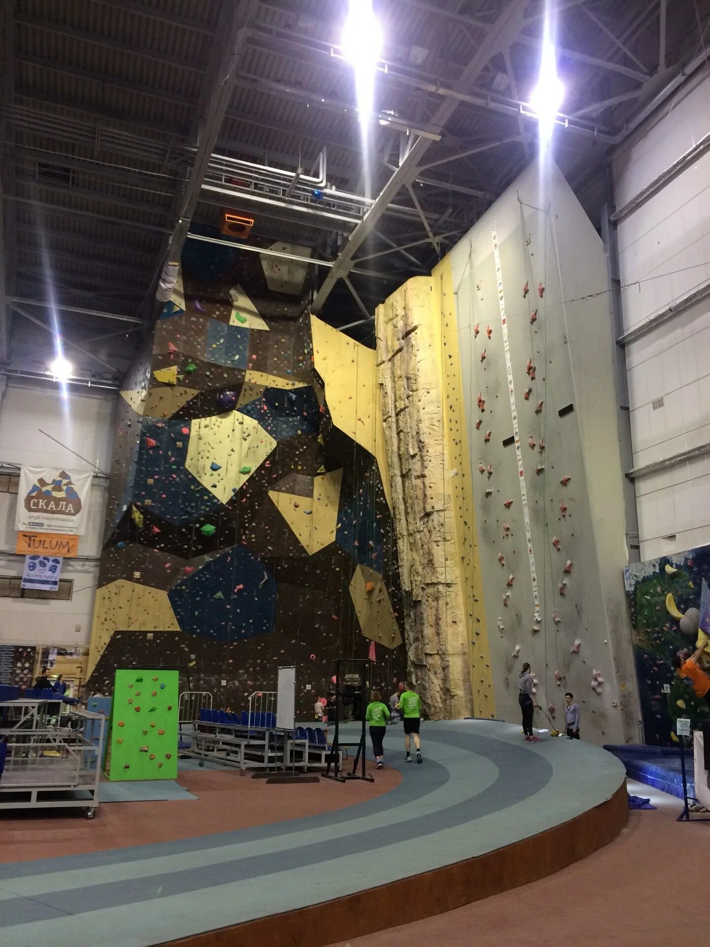 Скалодром пермь сухарева. Василий скала сити скалодром. Скалодром ферум хабаровск. Скалодром самара скала. Скалодром армада краснообск.
