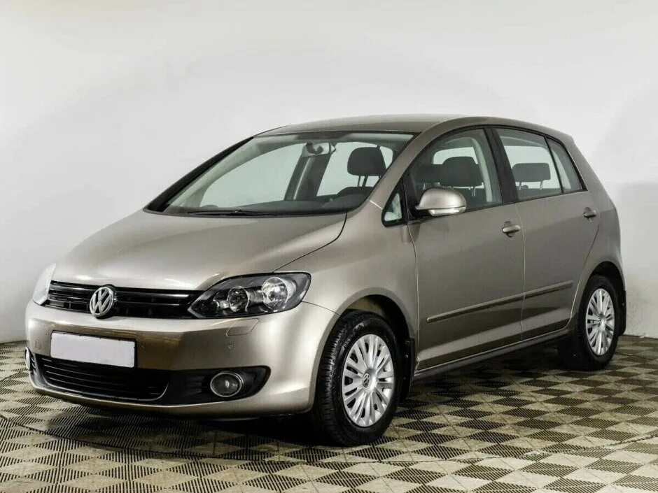 Фольксваген гольф 1.6 купить. Volkswagen Golf Plus 2011. Golf Plus 1.6. Фольксваген гольф плюс 2008 1.6. Фольксваген гольф плюс 2012.