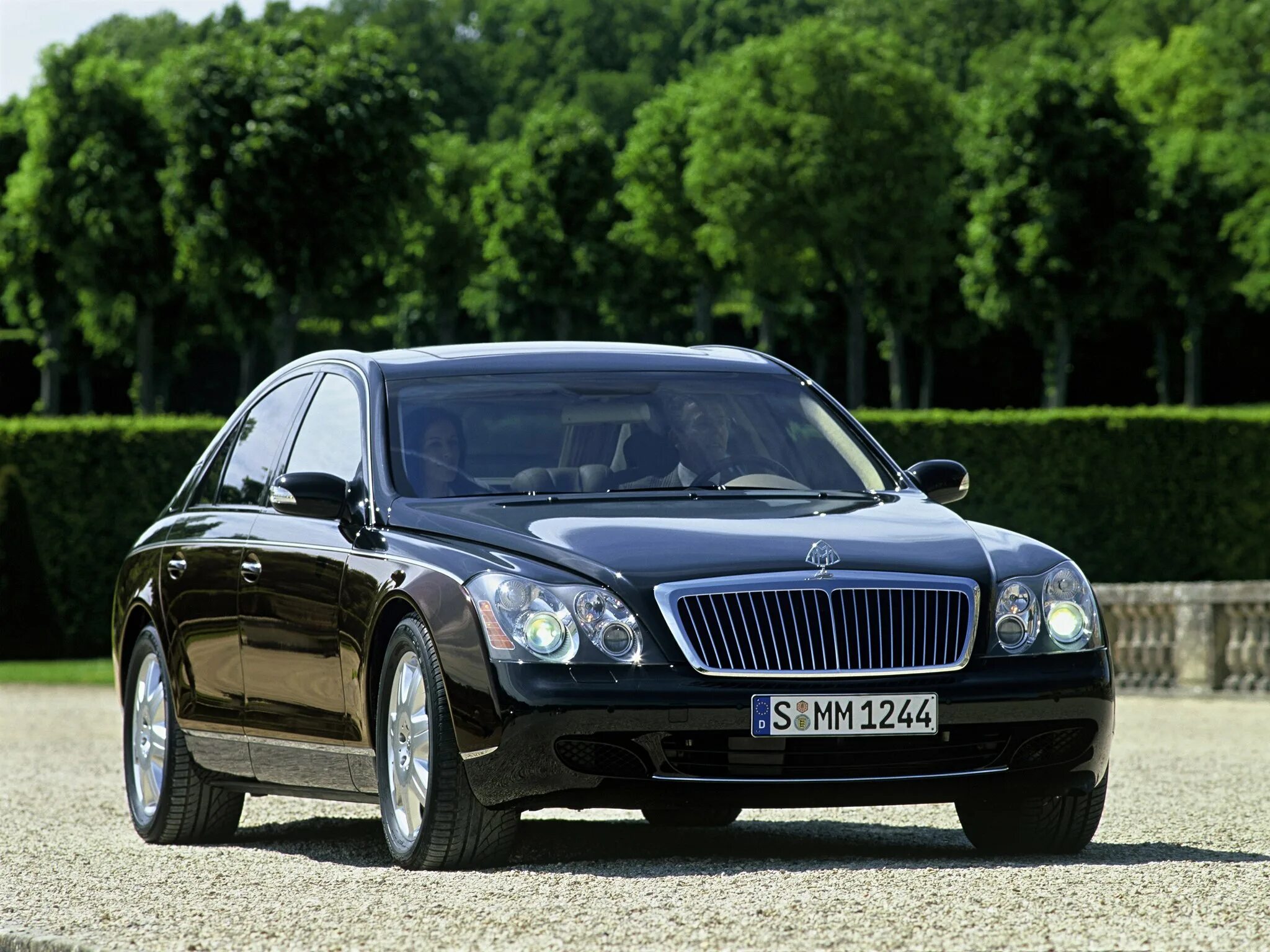 Автомобиль представительского класса марки. Maybach 57. Mercedes Maybach 57. Maybach 57 2002. Maybach 57 2009.