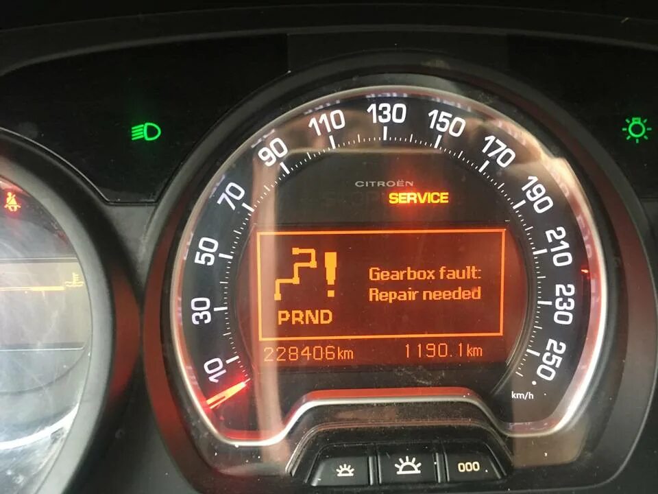 Engine fault на русском. Gearbox faulty пежо 308. gearbox faulty citroen c5. engine fault repair needed пежо 308. gearbox fault repair needed citroen c4.