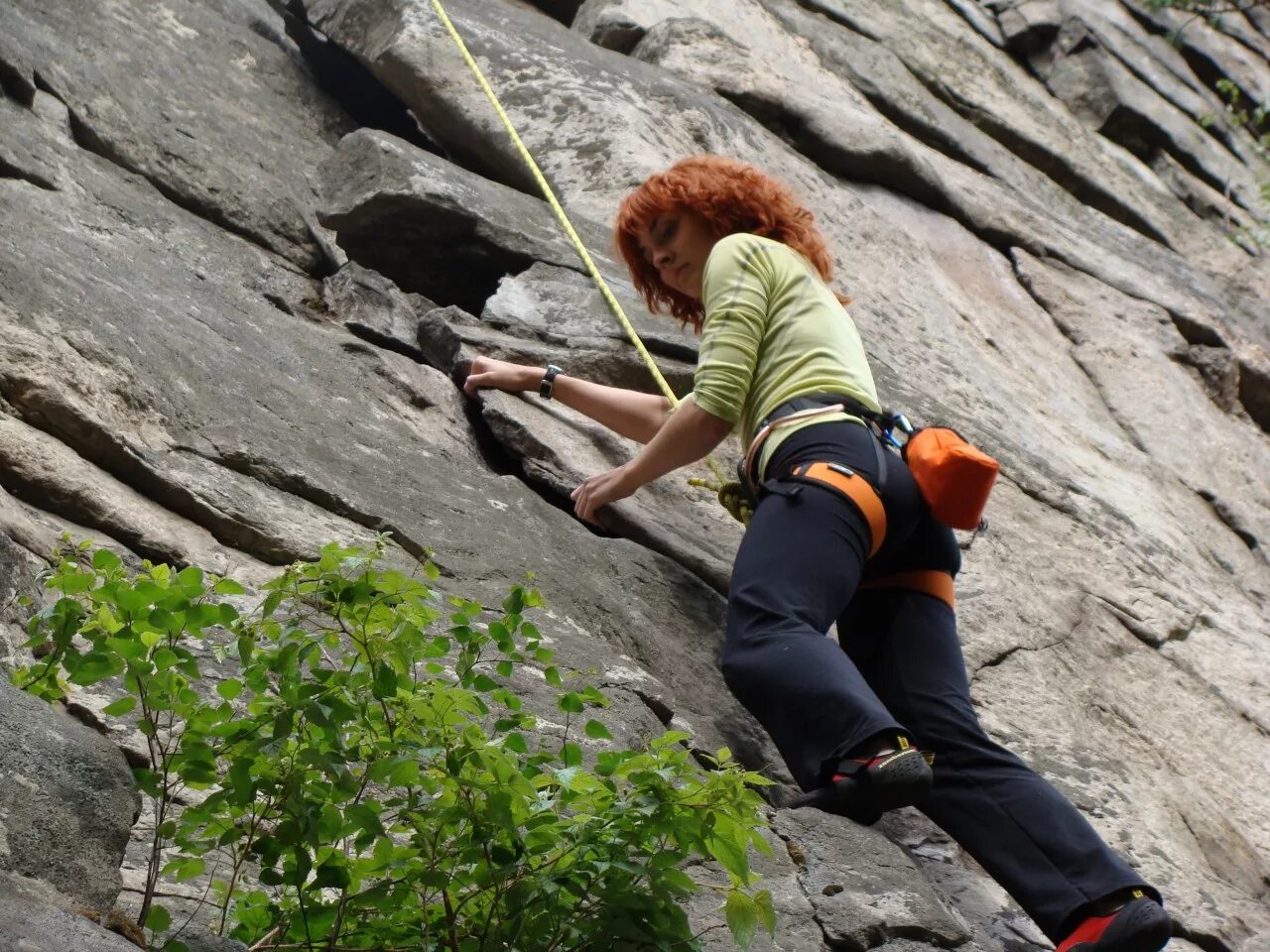 Climbing training. Сербия горы скалолазание. Покорение вершин гиф. Лин эйгер. Алекс хоннольд.