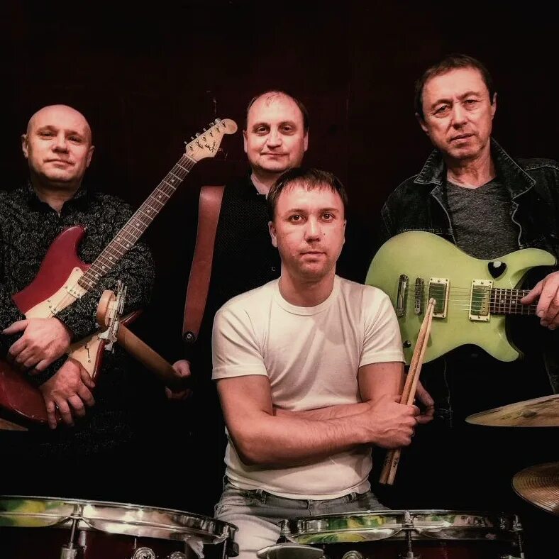 Бек бит. Бек бит. Рифмабес твич. Beck аниме. Валя вальчинский нет времени.