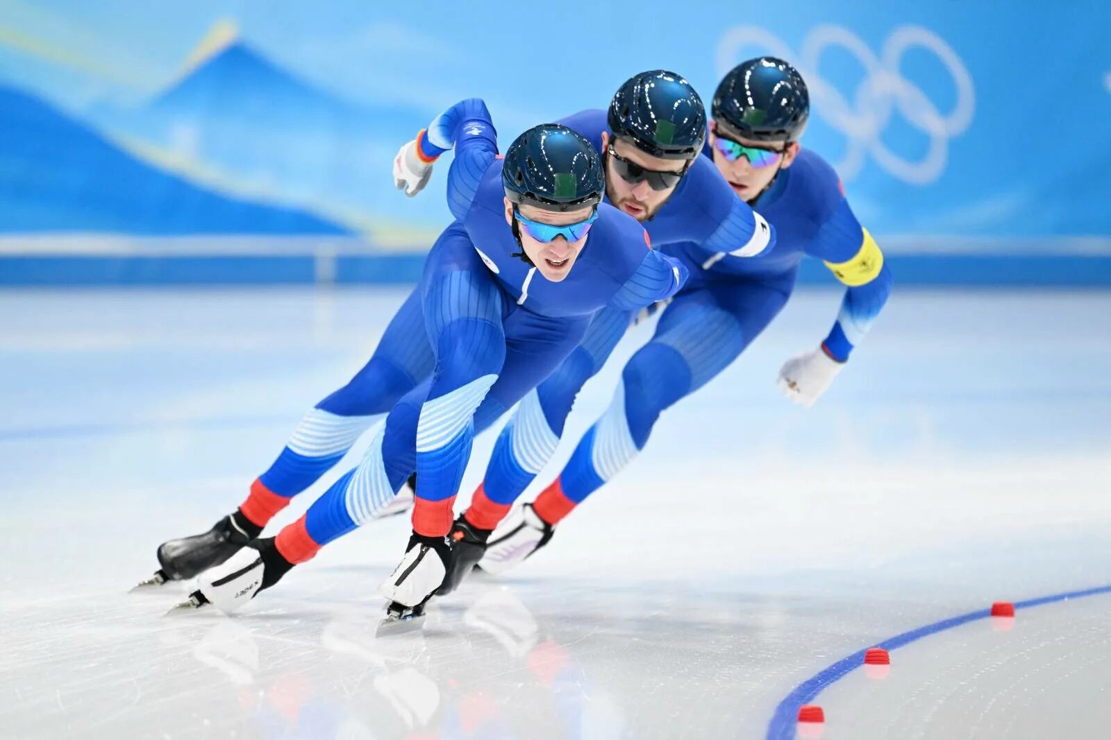 Конькобежцы на Олимпиаде 2022.