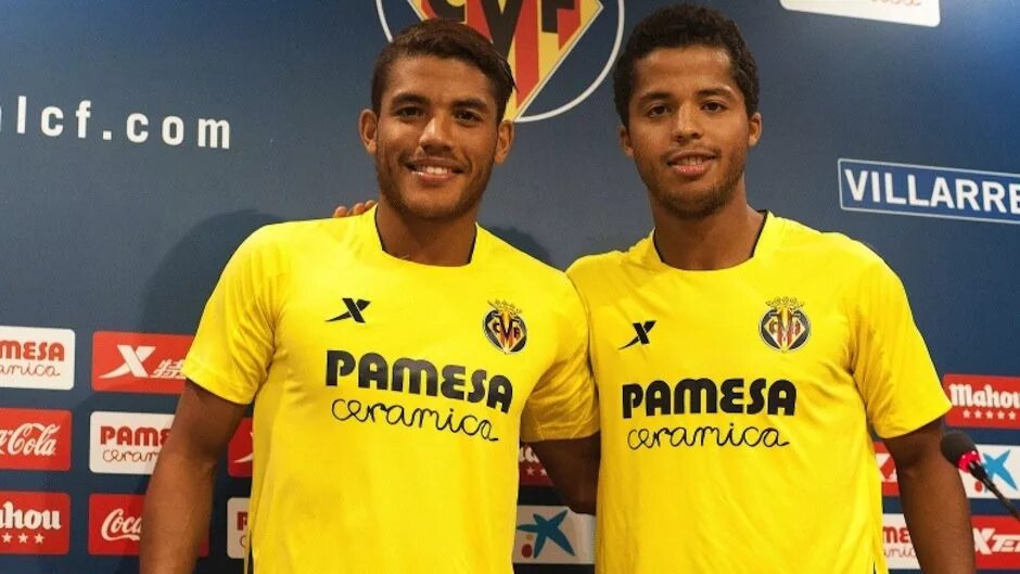 Силва дос сантос. Giovanni dos Santos Villareal. Братья дос Сантос Барселона.