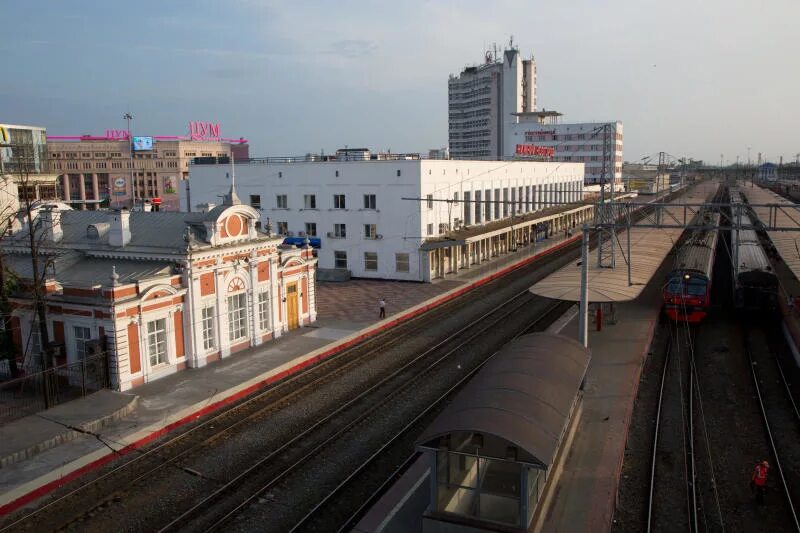 Жд нижний новгород телефон. Московский вокзал Нижний Новгород. Московский вокзал Нижний Новгород платформы. Горьковская железная дорога Нижний Новгород. Нижний Новгород ЖД вокзал Московский.