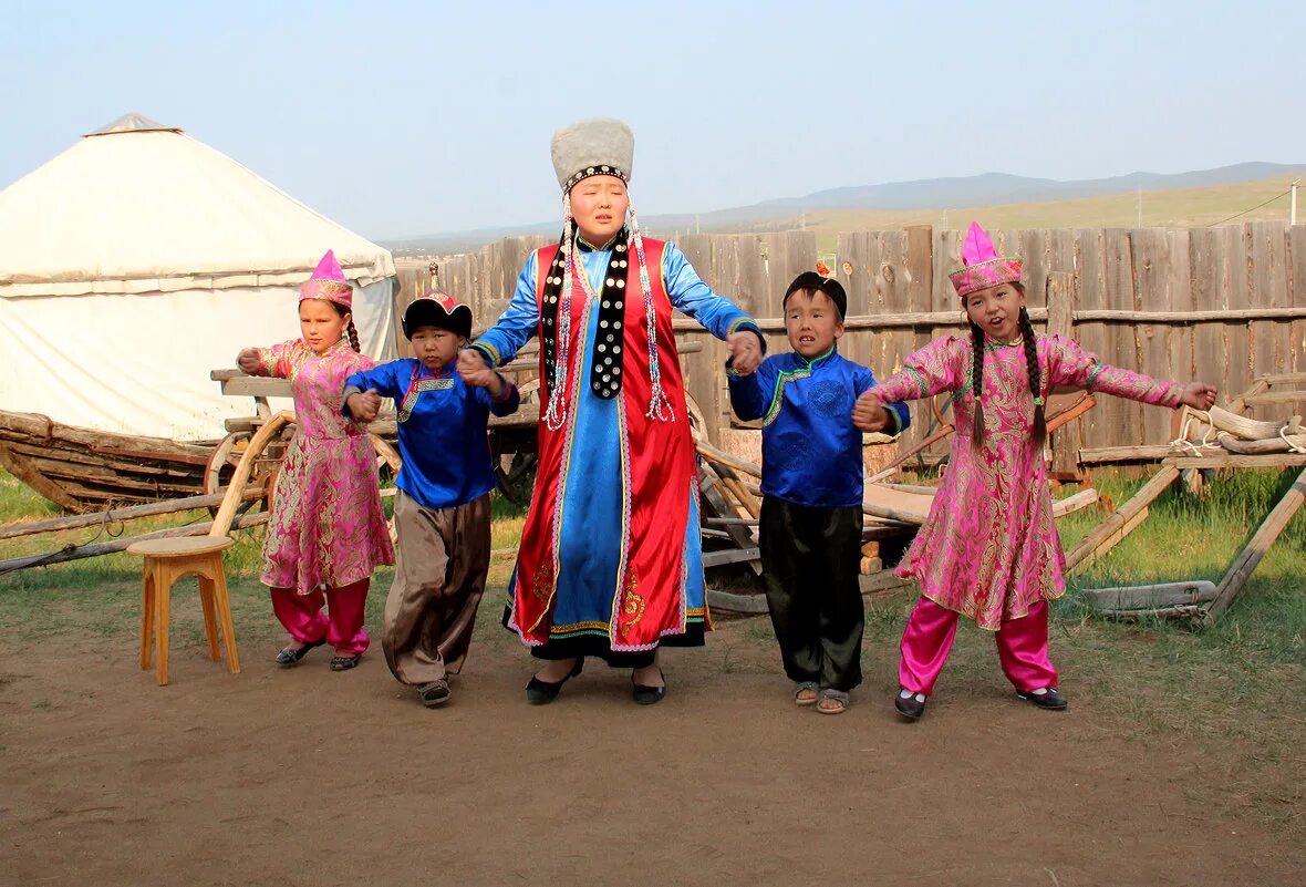 национальный бурятский танец ёхор. бурятский хоровод — ёхор. национальный бурятский танец ёхор. калмыцкий ансамбль ехор. театр байкал ёхор.