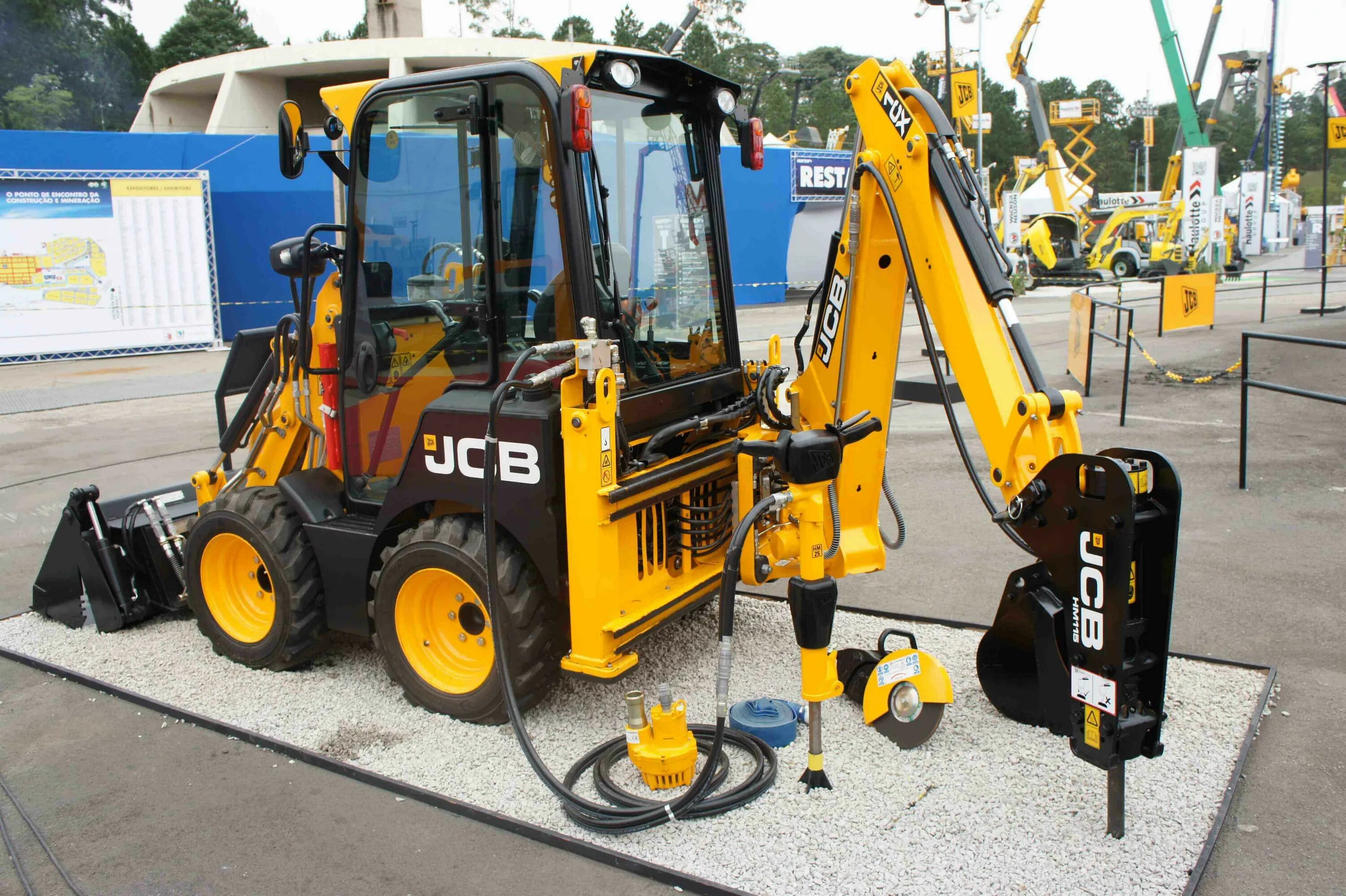 Jcb 1cx. Redstar экскаватор погрузчик 933. Авито джисиби экскаватор. Jcb 3cx super. Задняя стрела jcb 4cx.