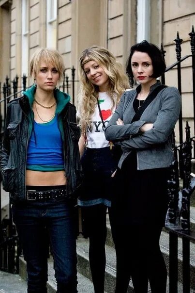 группа пустые слова. группа пустые слова. пустые слова сериал. Lip service сериал фрэнки. "lip service описание всех серий.