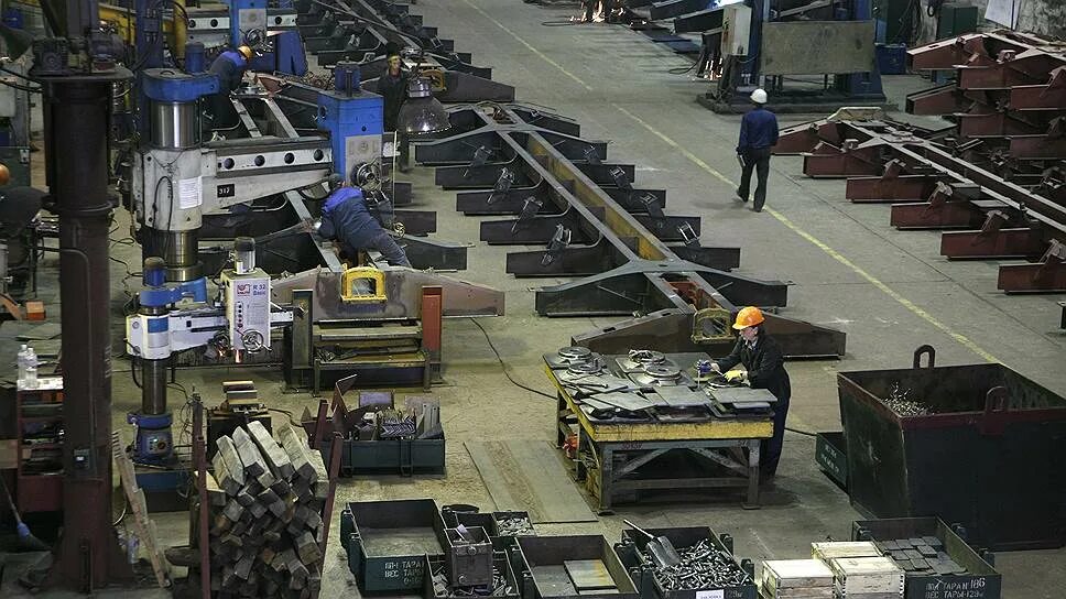 Вагоностроительный завод армавир. Зск кубань армавир. Рославль вагоностроительный завод. Тихвинский завод вагоностроения. Вагоны крюковского вагоностроительного завода.
