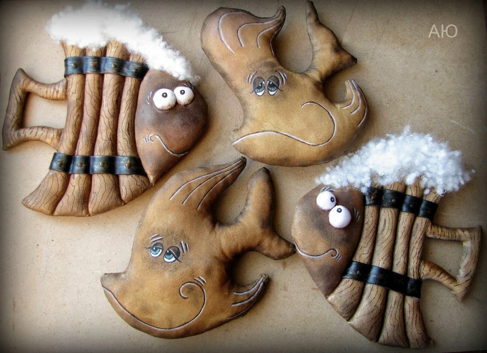 Игрушки примитивы кофейные. Примитивные идеи. Ангел чердачная кукла примитив. Примитивные поделки. Грунтованный текстиль заяц.