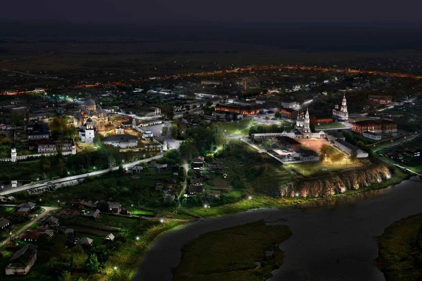 Верхотурский храм верхотурье. Верхотурье центр города. Храм в верхотурье свердловской области. Храм в верхотурье свердловской области. Верхотурье достопримечательности.