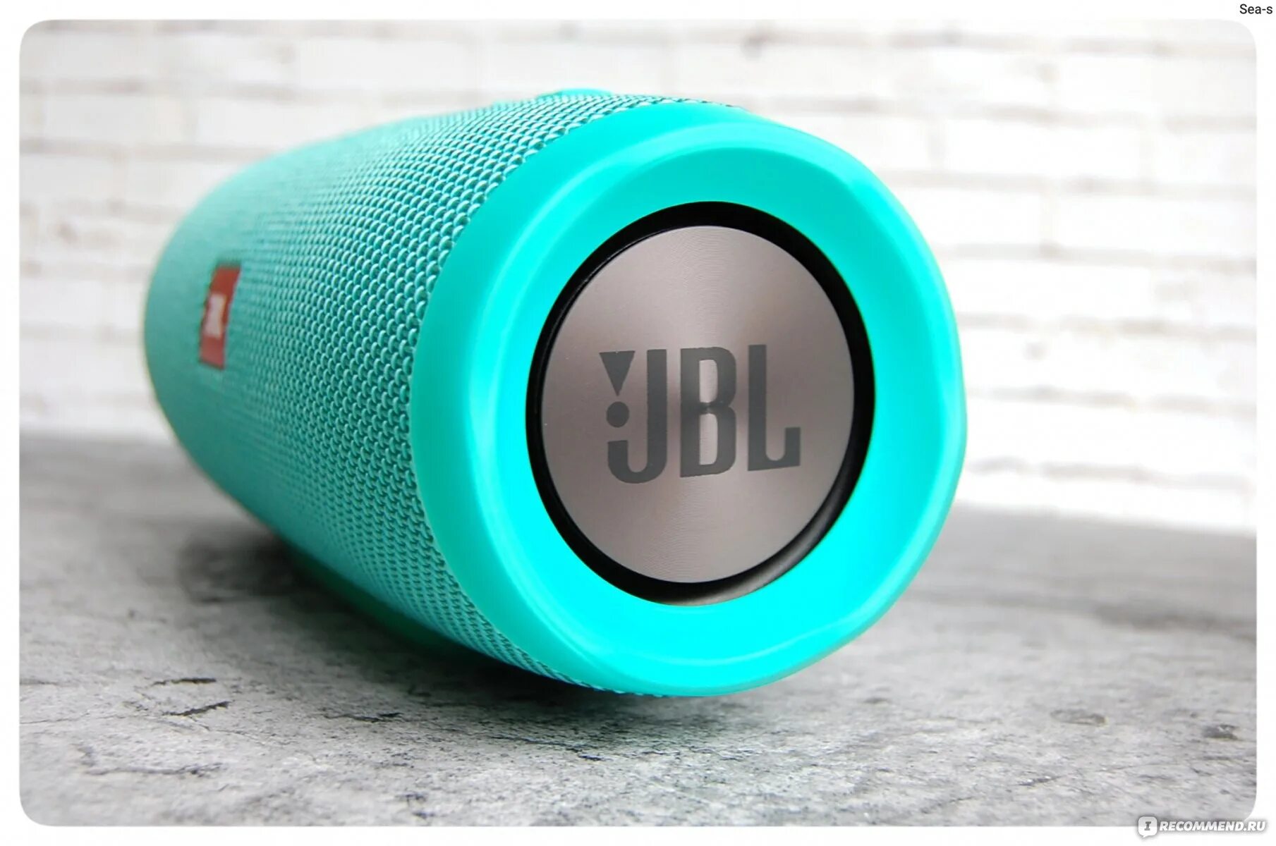 Колонка жбл маленькая. Блютуз колонка JBL маленькая wym b 2019. Колонки в ДНС блютуз. ДНС колонки портативные блютуз.