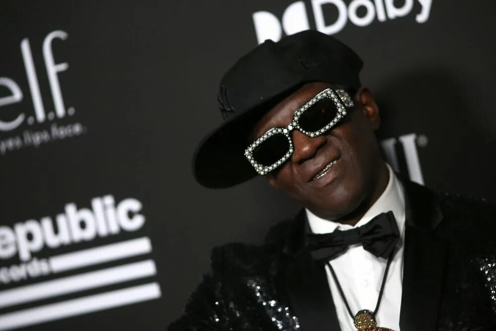 Флейва. Флейва Флейв. Public Enemy flavor Flav. Репер флейвор Флав шоу. Флейвор Флав 80s.