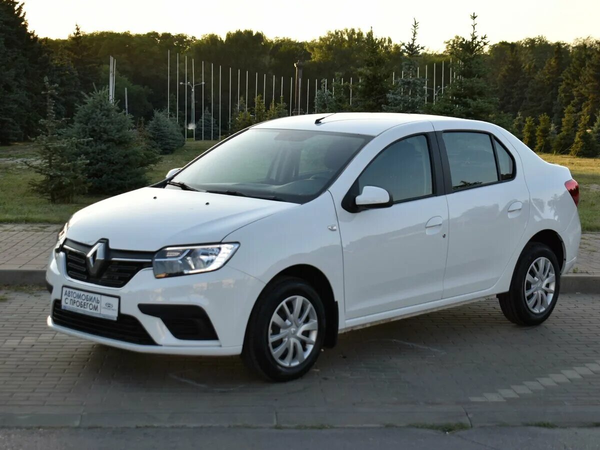 Рено логан 2021 купить. Рено Логан 2021. Рено Логан белый 2021. Renault Logan 2021 года. Renault Logan 2022.