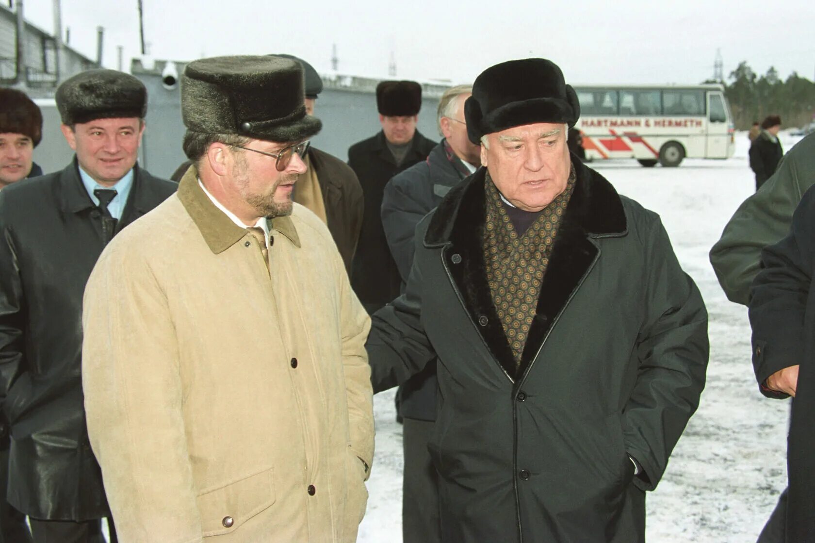 Приезд настоящего