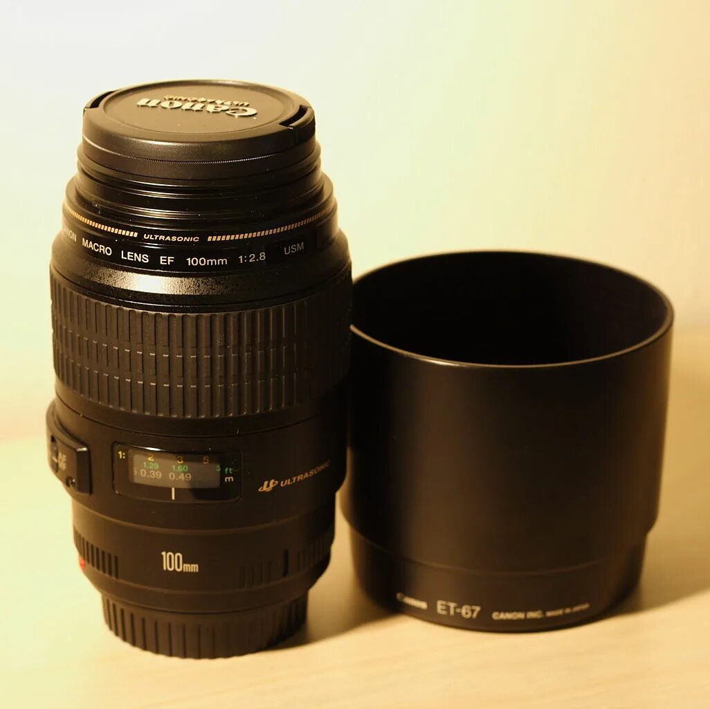 Canon ef 100mm f/2. 8l macro is usm. 8 macro usm. Canon 100 2. 8 macro.