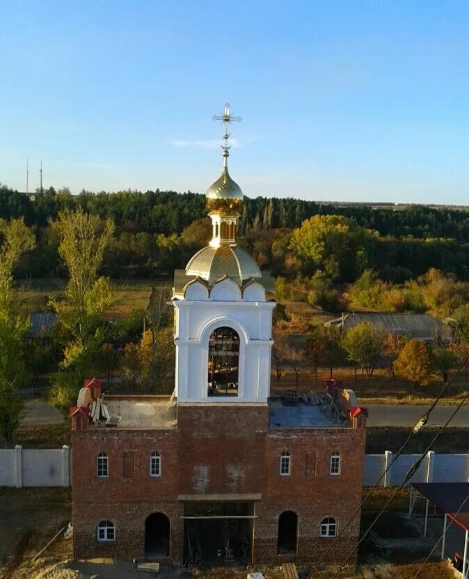 Свято предтеченский монастырь. Свято Иоанно Предтеченский мужской монастырь. Чугинка монастырь. Свято-Иоанно-Предтеченский монастырь Луганской области. Чугинка Луганская монастырь.