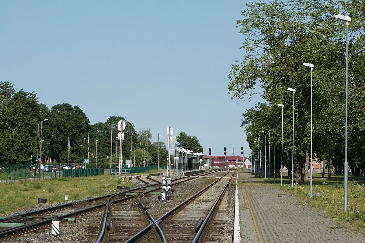 Тапа вокзал. Пайде эстония вокзал. Тапа город эстония. Где находится тапа. Жд вокзал тапа.