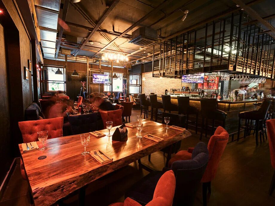 Воронеж бар luskoni воронеж. Рестобар воронеж. Рестобар кочерга в воронеже. 0 воронеж ресторан. R66 original diner воронеж.