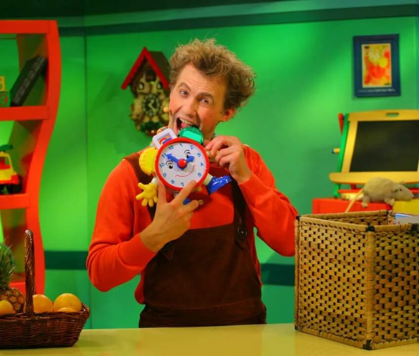 Старые детские программы на карусель. Канал карусель волшебный чуланчик. Теленяня и карусель. Детские передачи на карусели. Карусель старые программы.