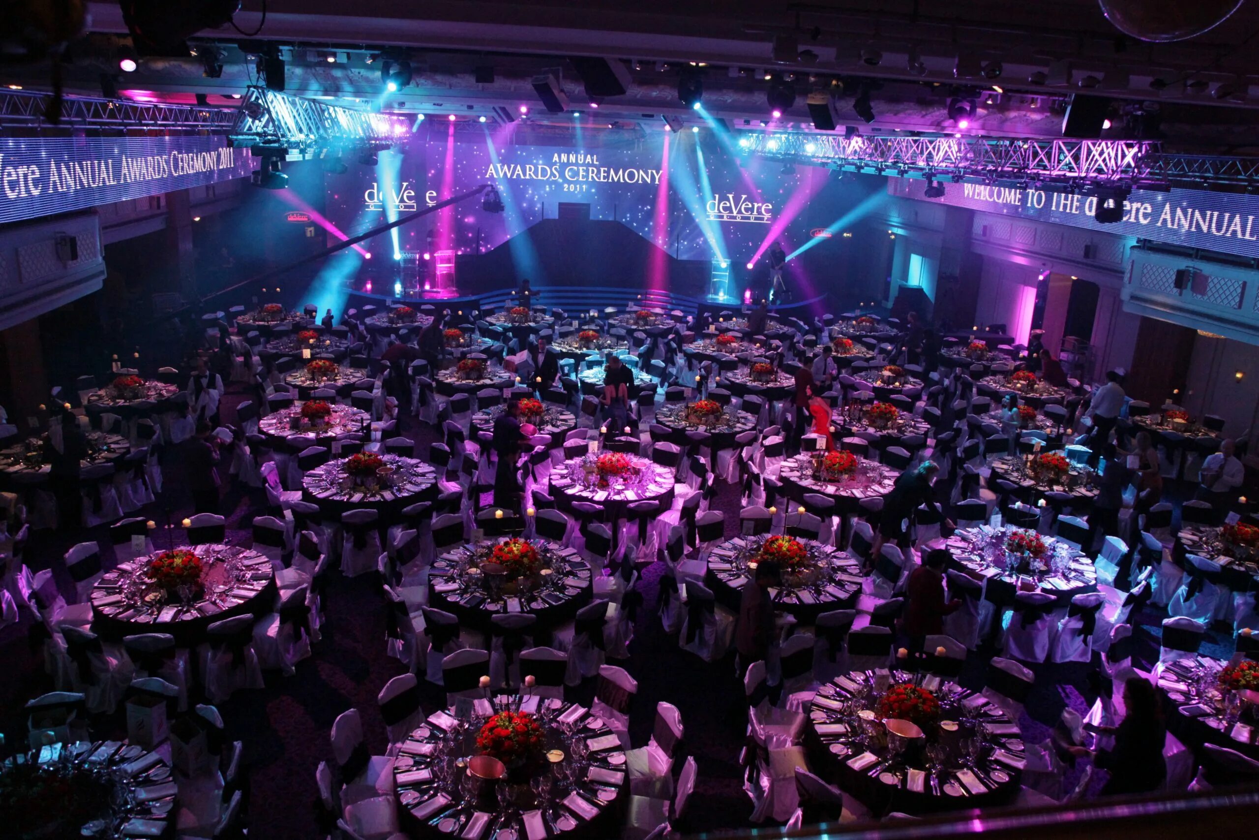 Visual event. Award ceremony. awarding ceremony. нарисовано ceremonial event. winner ceremony.
