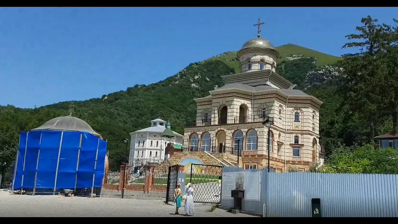 Гора бештау мужской монастырь пятигорск. Успенский Второафонский монастырь Пятигорск. Успенский Второафонский Бештаугорский мужской монастырь. Второафонский монастырь Бештау. Успенский Второафонский монастырь на горе Бештау.
