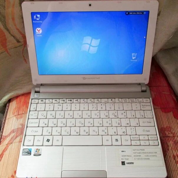 Белл нетбук. Packard bell ze6. нетбук pb. ноутбук паскаль белл. белый нетбук pb.